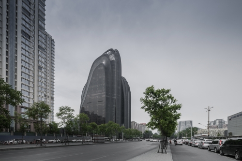 朝阳公园广场 Chaoyang Park Plaza