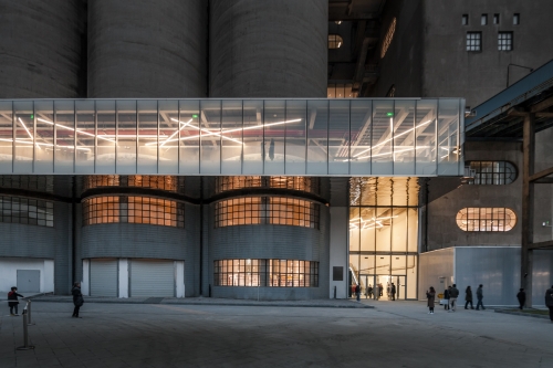 民生码头八万吨筒仓 Minsheng Wharf 80,000-ton Silo