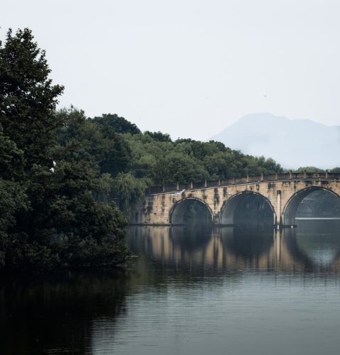 湘湖一景 A view of Xianghu Lake
